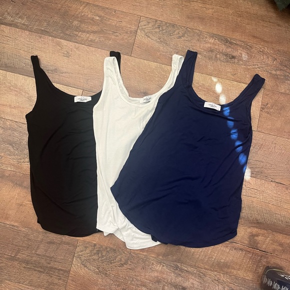 Carly Jean Los Angeles Tops - Carly Jean Favorite Tanks